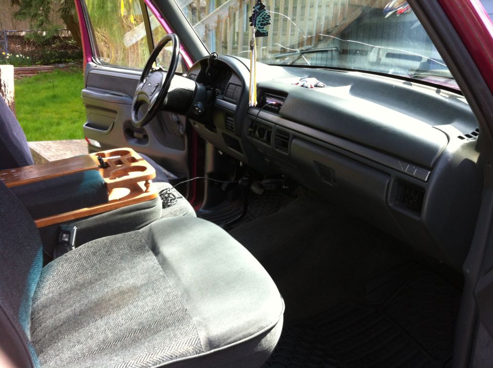 Freshly cleaned interior.

*Old picture. Much has changed.