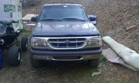 1998 Ford Explorer photo