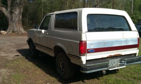 1987 Ford Bronco photo