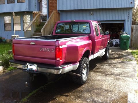 1992 Ford F-150 - Fresh bath. Cleans up well.