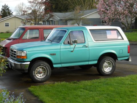 1993 Ford Bronco “4DI2D”