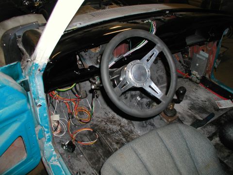 1960 Ford Ranchero - new GM column, Lacaro steering wheel and wiring