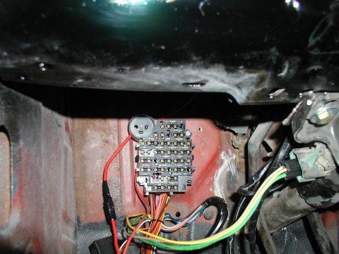 1960 Ford Ranchero - New fuse block and wires