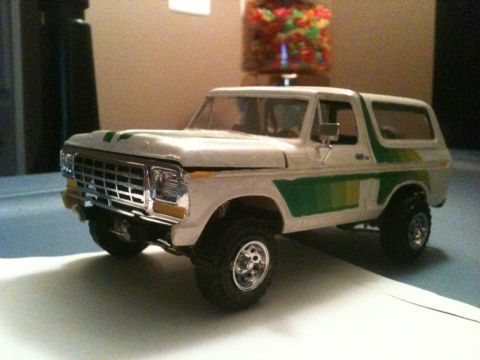 1979 Ford Bronco - This model truck features a grille consistent with a 1978 model year, not a 1979.