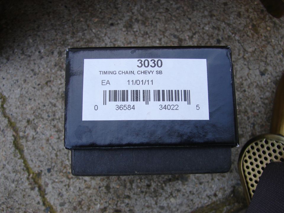 Black box with label 'TIMING CHAIN, CHEVY SB 3030'