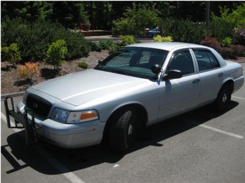 2003 Ford Crown Victoria - Pic 2 from auction