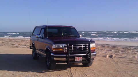 1996 Ford Bronco photo
