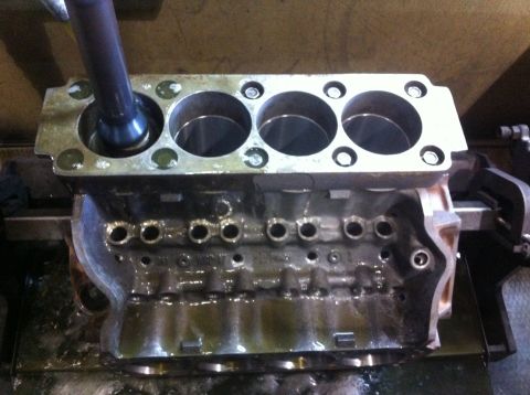 1990 Ford Bronco - Engine block honing process underway, preparing for a new 351w build.