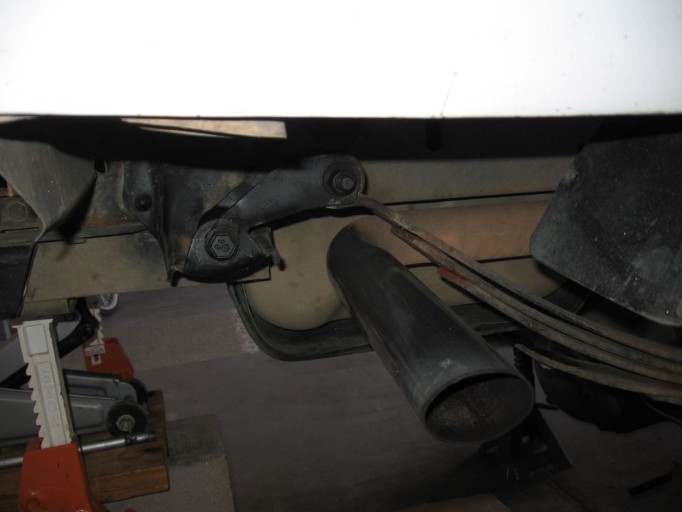 This just shows the current clearance from the exhaust with the suspension near max droop.