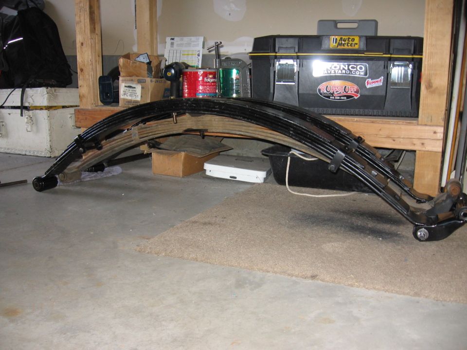 Next 2 pics you can see the new procomps arch lift vs what I was running.  About 2.5" more arch, but of course I'm losing about 1.75" in block.  So net apx. 3/4"