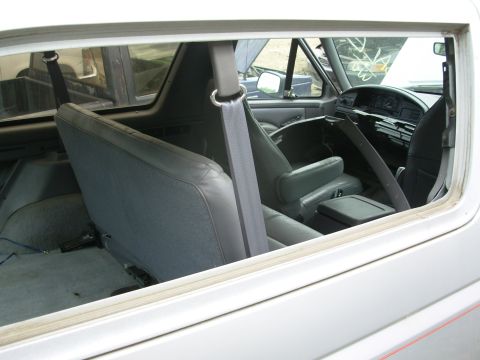 1983 Ford Bronco - '96 XLT Worley [url=http://www.supermotors.net/registry/media/918370] http://www.supermotors.net/getfile/918370/thumbnail/96bsv01.jpg