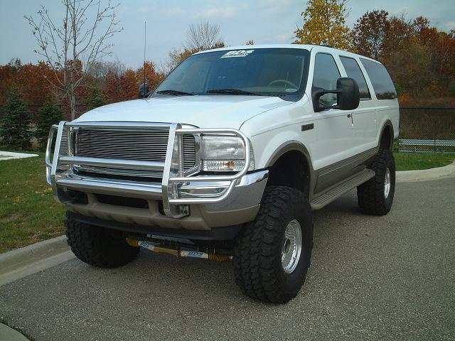 2000 Ford Excursion “TonkaToy”