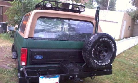 1986 Ford Bronco - First version of the rear bumper racks