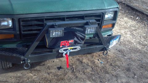 1986 Ford Bronco - Winch is protected from the elements. I'm going to revamp that grill guard so it's more rectangular than trapezoidal. And put the light tab…