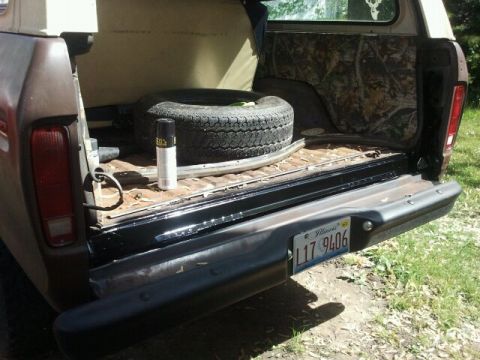 4/27 - 1979 Ford Bronco