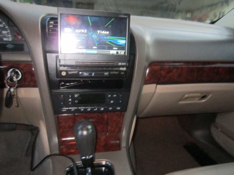 2002 Lincoln LS photo