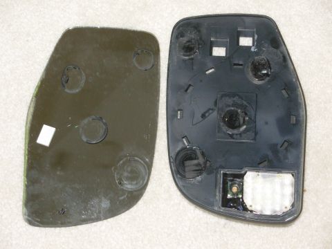 1983 Ford Bronco - The reason this glass wasn't installed fully is that it doesn't fit into the backing plate's lip. Apparently, it's aftermarket glass. This…