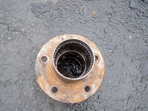 1995 Ford Bronco - Here is just the hub after everything has been removed.