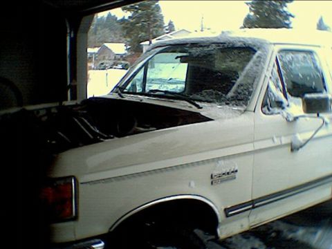 1988 Ford Bronco - Just about done. gotta get that hood on before it really starts to snow