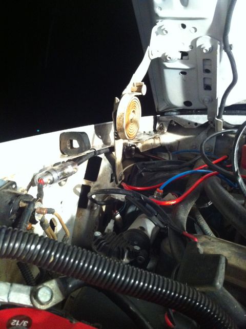 1996 Ford Bronco - Loomed and fastened out of the way.
