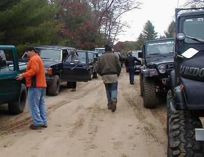1989 Ford Bronco - Getting grouped together to hit the trail.