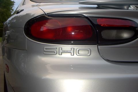 1998 Ford Taurus photo