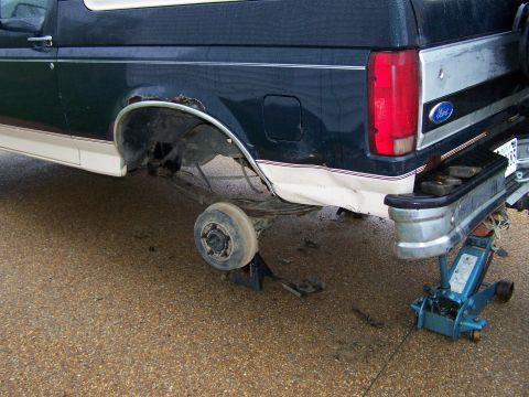 Lift - 1992 Ford Bronco