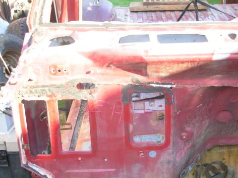 1983 Ford Bronco - Firewall R outer