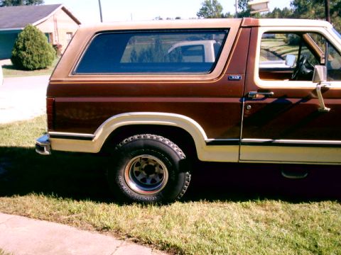 1980 Ford Bronco - This Ford Bronco features a two-tone paint scheme and a removable hardtop, common for models from the late 1970s to early 1980s.