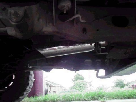 1980 Ford Bronco - Here's my exhaust, the muffler was shot so I just hacked it off and put this tip right behind the converter, about to take off the converte…