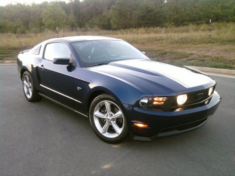 2010 Ford Mustang photo