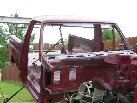 1983 Ford Bronco - Now I just have to let it dry for a day or 2 before I try to paint the underside.