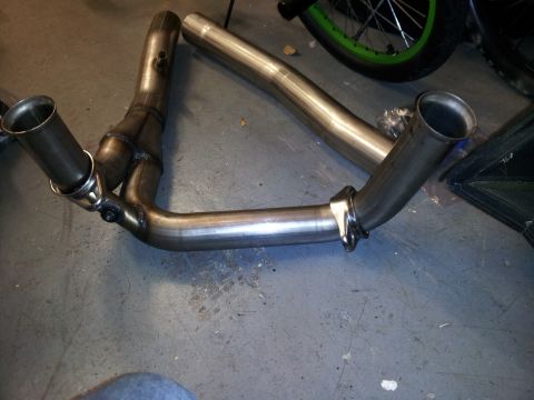 1995 Ford Bronco - 351w bassani offroad y-pipe. supposedly
