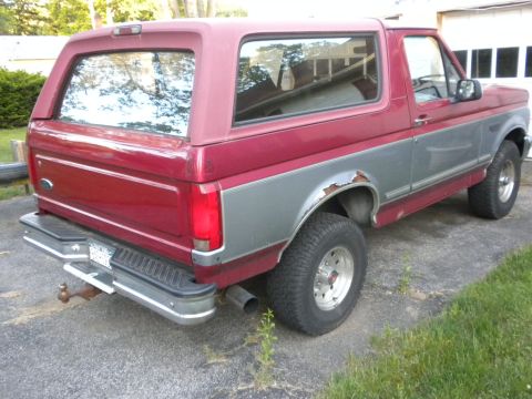 1994 Ford Bronco photo