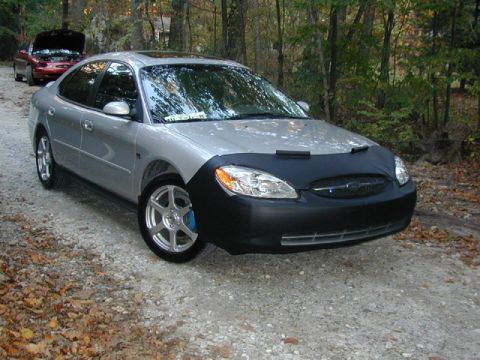 2000 Ford Taurus photo