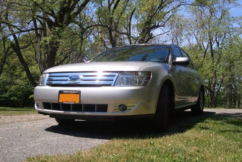 2008 Ford Taurus photo