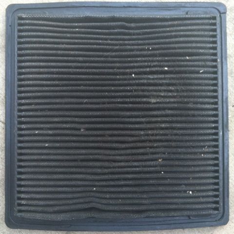 1993 Ford Bronco - A dirty air filter is shown, likely needing replacement. The Supermotors.net logo is visible.