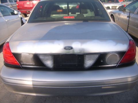 2005 Ford Crown Victoria “Elwood”