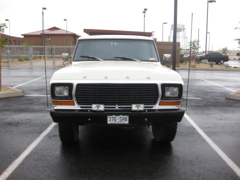 1979 Ford Bronco - nose shot