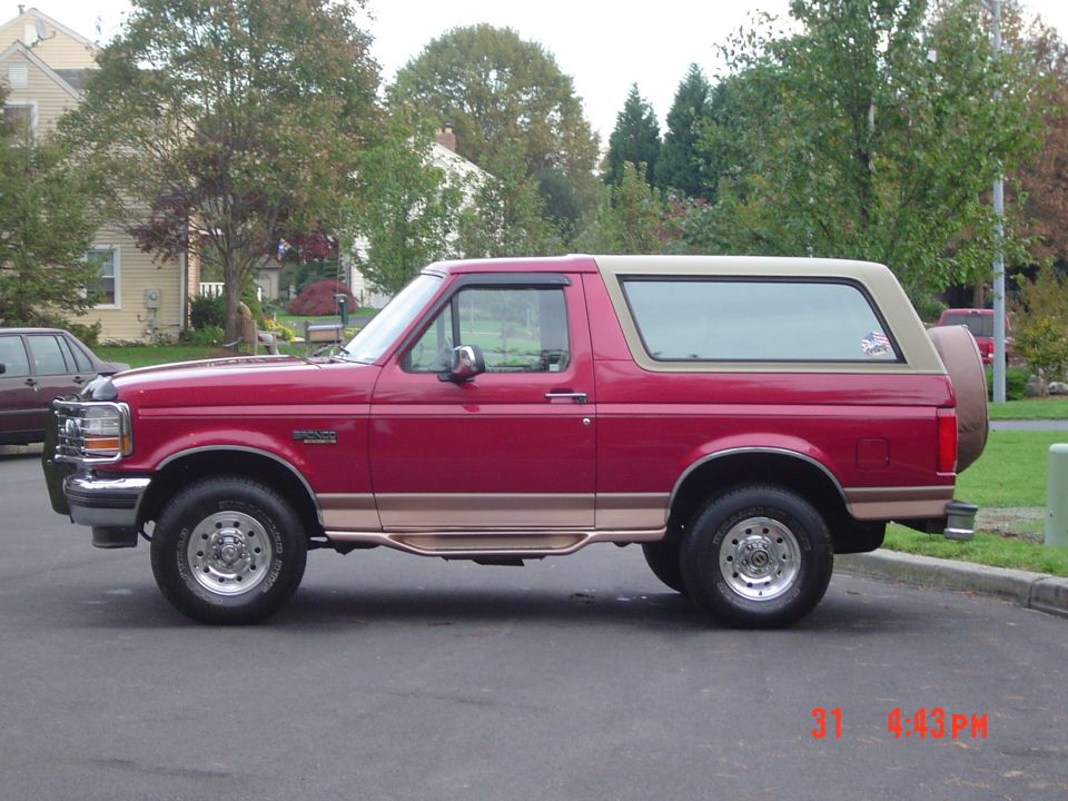 1995 Ford Bronco “Bootsy Bronc”