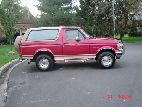 1995 Ford Bronco - Passenger side