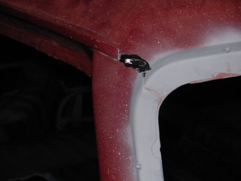 1983 Ford Bronco - These seams were wide open. After this seam sealer cured, I sanded it down smooth before painting. [url=http://www.supermotors.net/registry…