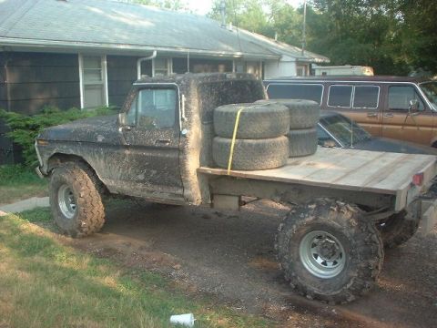 1993 Ford Bronco - 1977 F-250