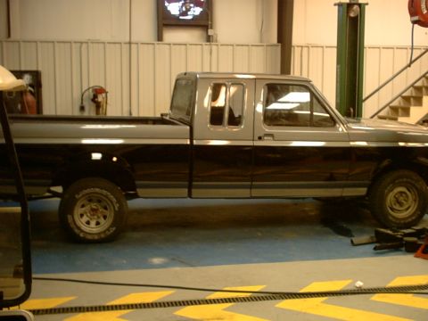 1989 Ford F-150 - This pickup truck's body style suggests a 1987 model year, not 1989.