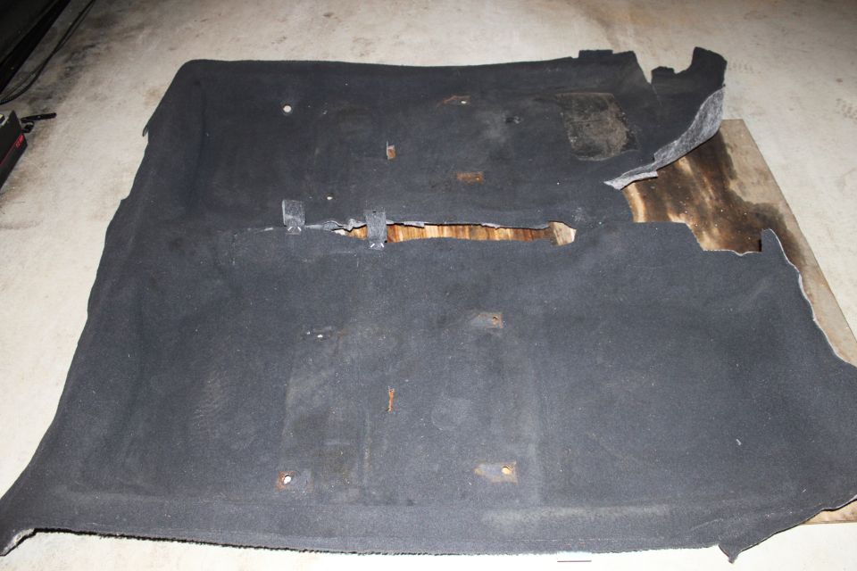 2004 OEM mercury marauder carpet