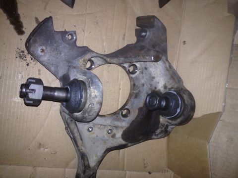 1997 Dodge 2500 - New moog ball joints on dodge knuckles.