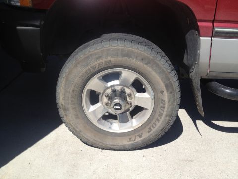 1997 Dodge 2500 - Driver side tire on.