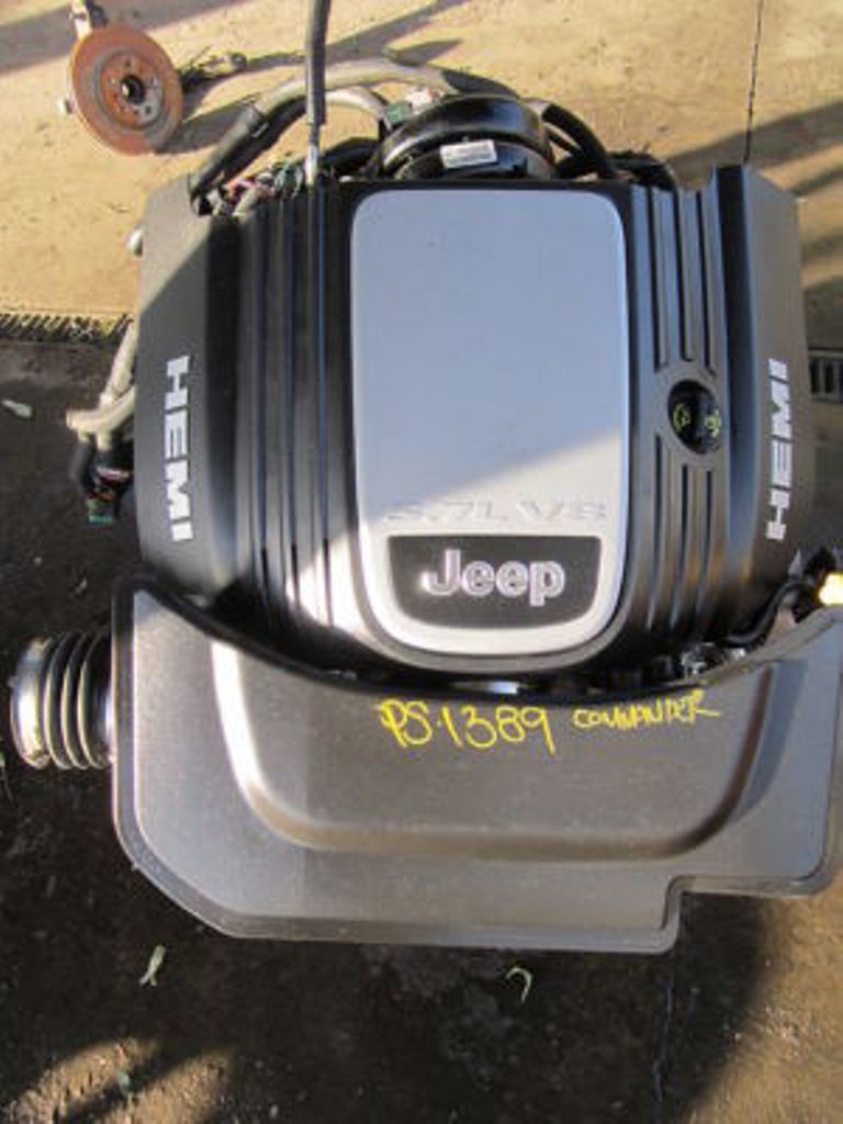 Jeep Hemi engine with "PS 1389 COMPUTER" written on it
