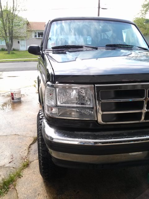 1995 Ford Bronco photo
