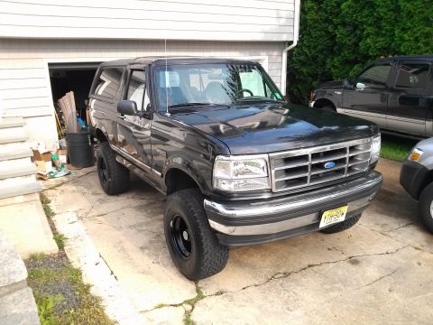 1995 Ford Bronco photo